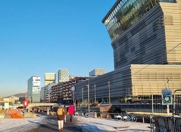 norway/oslo/landmark/kirsten-flagstads-plass