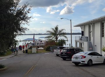 florida/mount-dora/landmark/visit-mount-dora