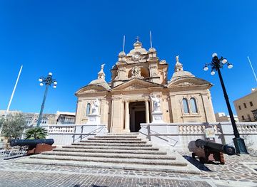 malta/gozo/landmark/nadur-parish-church