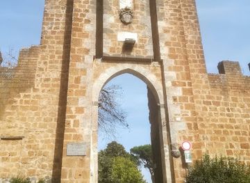 italy/orvieto/landmark/ruins-of-etrurian-temple-of-belvedere