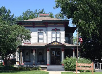kansas/salina/landmark/ashby-house-family-shelter