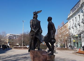 hungary/nyiregyhaza/landmark/varosalapito-atyak