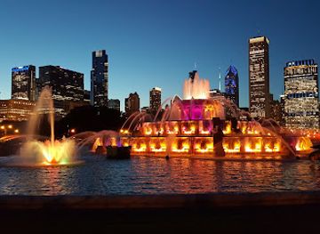 illinois/chicago/gold-coast/landmark/clarence-f-buckingham-memorial-fountain