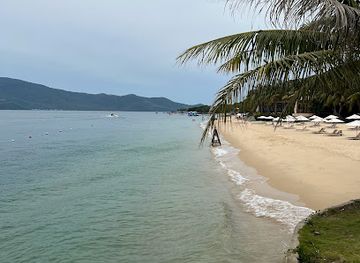 vietnam/nha-trang/tran-phu-beach/landmark/merperle-hon-tam-pier-cang-hon-tam