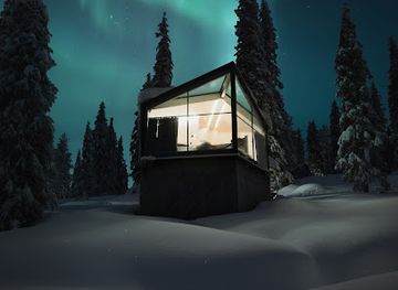 finland/ruka/landmark/magical-pond