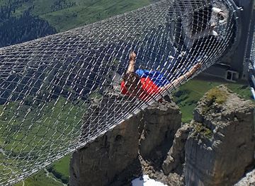 switzerland/lauterbrunnen-valley/landmark/lauberhorn