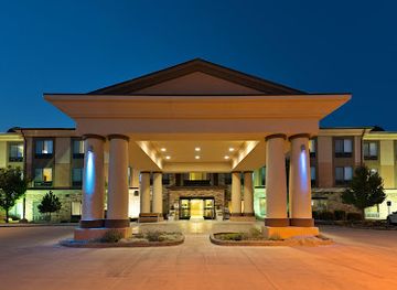 utah/richfield/landmark/holiday-inn-express-suites-richfield-an-ihg-hotel