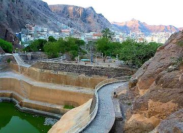 yemen/al-hudaydah/landmark/alsahareej-water-tanks