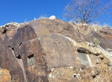 kansas/monument-rocks/landmark/pawnee-rock-state-historic-site