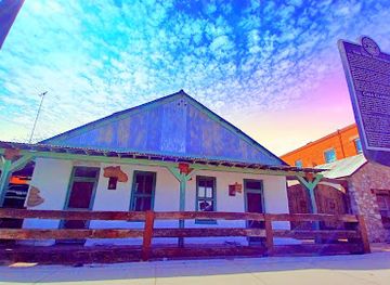 texas/el-paso/landmark/pancho-villa-stash-house