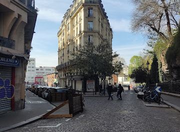 france/picardy/landmark/place-louise-blanquart