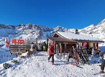 italy/cervinia/landmark/igloo
