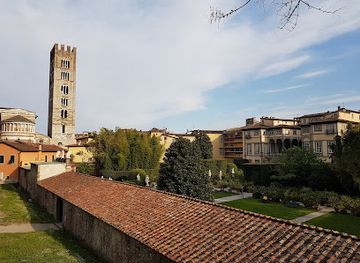 italy/lucca/landmark/baluardo-san-paolino