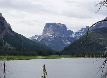 wyoming/fremont-county/landmark/squaretop-mountain