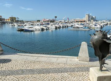 portugal/faro/landmark/algarve-tourism-office