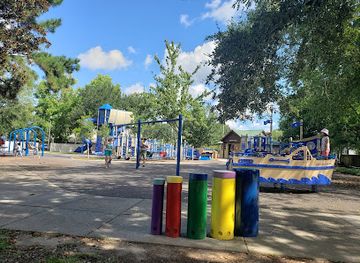 alabama/fairhope/landmark/fairhoper-s-community-park