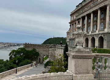 hungary/kapos-valley/landmark/buda-castle-chapel