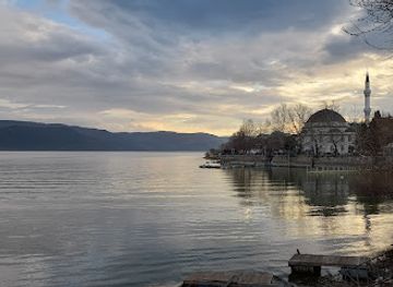 turkiye/bursa/nilufer/landmark/golyazi-sahil