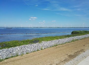 netherlands/ijsselmeer-polders/landmark/eemmeer