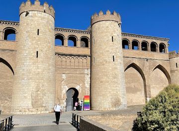 spain/zaragoza/landmark/aljaferia-palace