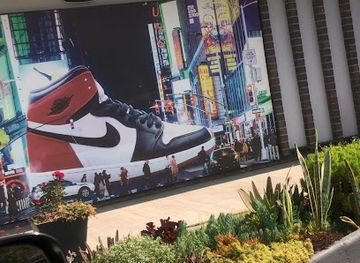 zimbabwe/harare/landmark/101-on-churchill