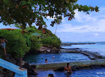 samoa/piula-cave-pool/landmark/giant-clam-sanctuary