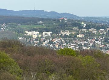 austria/vienna-woods/landmark/sankt-veit-gate