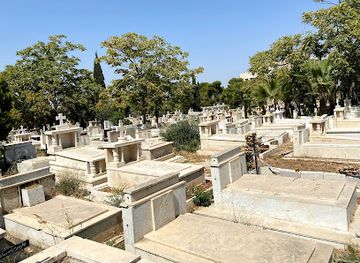 jordan/burial-mounds/landmark/umm-alhiran-christian-cemetery