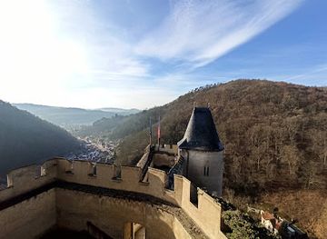 czechia/eagle-mountains/landmark/karlstejn-castle