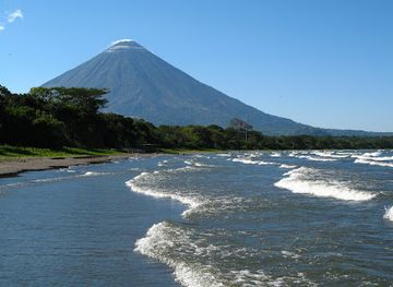 nicaragua/ometepe-island/landmark/centro-puma