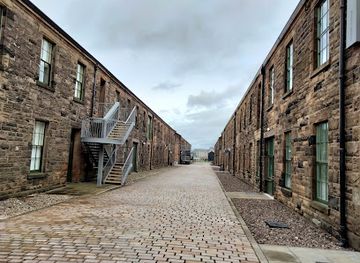 united-kingdom/stirling/landmark/the-barracks