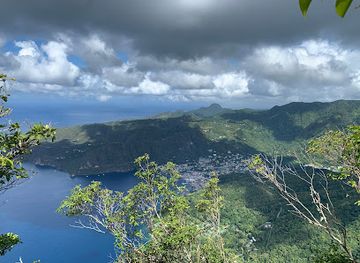 saint-lucia/dennery-quarter/landmark/piton-falls