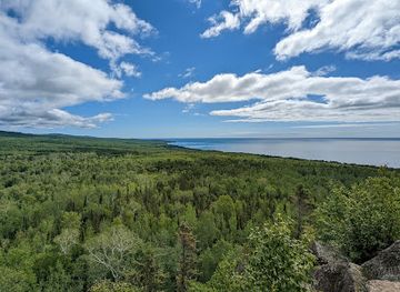 minnesota/grand-marais/landmark/pincushion-mountain-trail-system