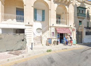 malta/st-julian-s/landmark/sirdar-house