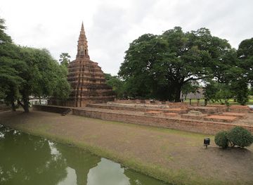thailand/ayutthaya-province/landmark/ayutthaya-elephant-riding