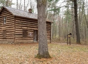 wisconsin/chippewa-valley/landmark/pioneer-norwegian-log-home-historical-marker