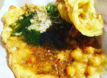 trinidad-and-tobago/chaguanas/landmark/melissa-s-hot-and-tasty-doubles-pies