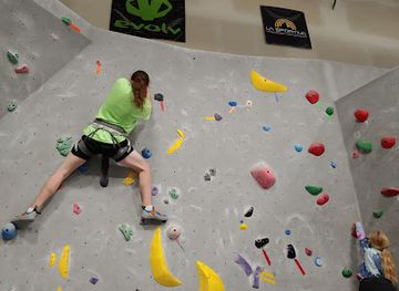 canada/regina/landmark/regina-climbing-centre