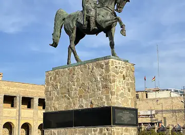بەردەرکی سەرا Sara Square