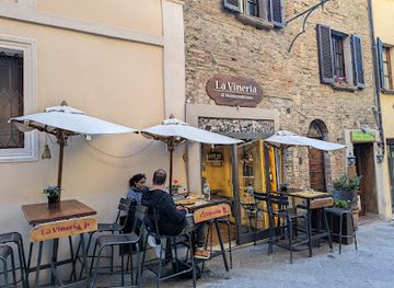 italy/montepulciano/landmark/la-vineria-di-montepulciano