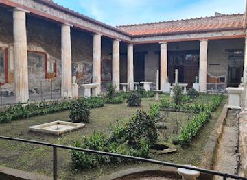 italy/pompeii/house-of-the-vettii/landmark/house-of-the-vettii