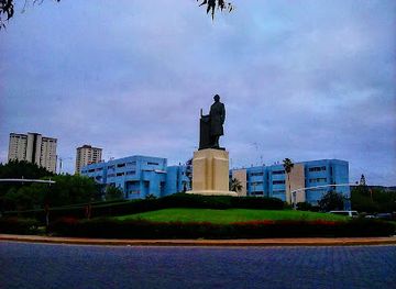mexico/tijuana/zona-rio/landmark/monumento-a-miguel-hidalgo-y-costilla