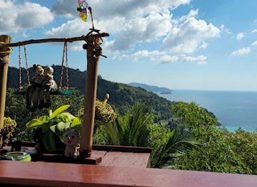 thailand/phuket/landmark/khun-pradit-house-viewpoint-and-food