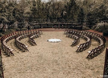 mississippi/hattiesburg/landmark/venue-at-the-bakery-building