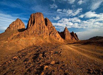 algeria/saharan-atlas/landmark/algerian-desert