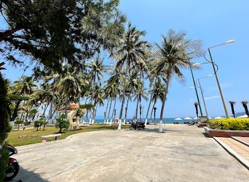vietnam/nha-trang/tran-phu-beach/landmark/tue-tinh-park