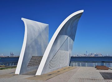 new-york/new-york-city/staten-island/landmark/the-staten-island-september-11th-memorial