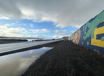 iceland/borgarfjörður/landmark/flatus-lifir-enn