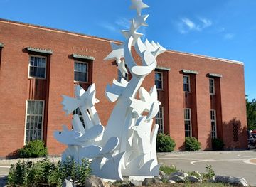michigan/muskegon/landmark/muskegon-farmers-market