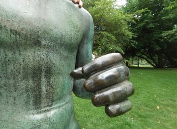 germany/ruhr/landmark/geodatischer-referenzpunkt